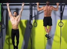 Pull-up: Strengthen your back with this old school bodyweight exercise!