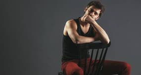 How do I pick the right sleeveless T-shirt? (Male Grooming Query)