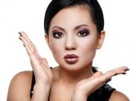 Step-by-step guide to get stunning 'smokey eyes'