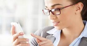 How your smartphone is ageing your skin
