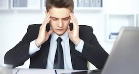 7 effective tips to deal with migraine at work