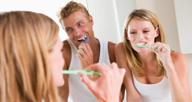 Rub Toothpaste On Your Gum To Avoid Cavities TheHealthSitecom