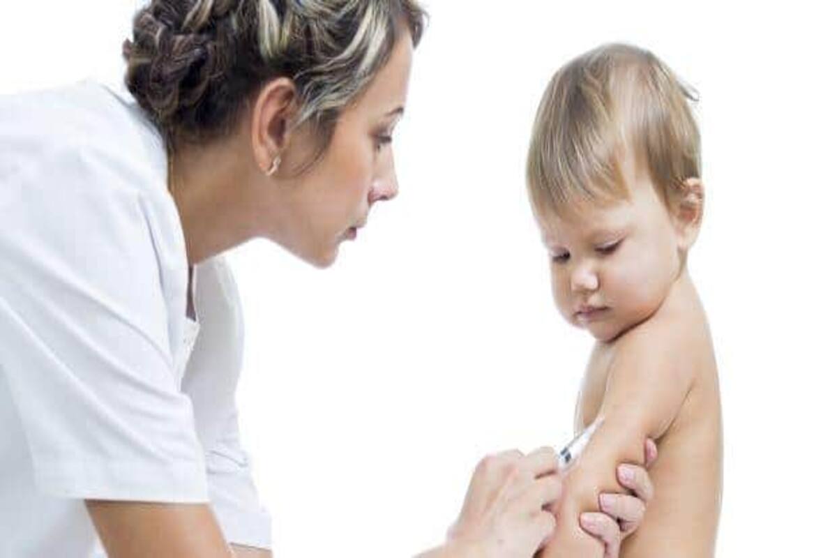 8 Ways To Ease Your Baby S Post Vaccination Pain Thehealthsite Com