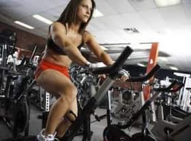 How to choose the right workout clothes