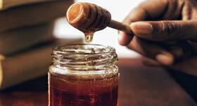 Honey can work magic on your skin: Get to know its beauty benefits