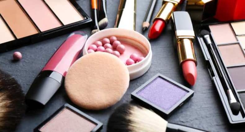 Pimples Problems: बार-बार होते हैं पिम्पल्स, ना करें ये 4 ग़लतियां, मिलेगी एक्ने की समस्या से राहत