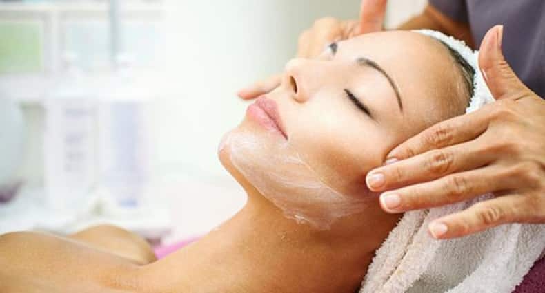 Pimples Problems: बार-बार होते हैं पिम्पल्स, ना करें ये 4 ग़लतियां, मिलेगी एक्ने की समस्या से राहत