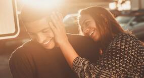 Choose an optimistic partner if you want to boost your brainpower