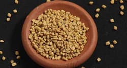 मेथी दाना और मेथी पानी पीने से डायबिटीज में होने वाले लाभ