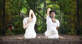 लेप्रोसी या कुष्ठ रोग के मरीज़ों के लिए योगासन।