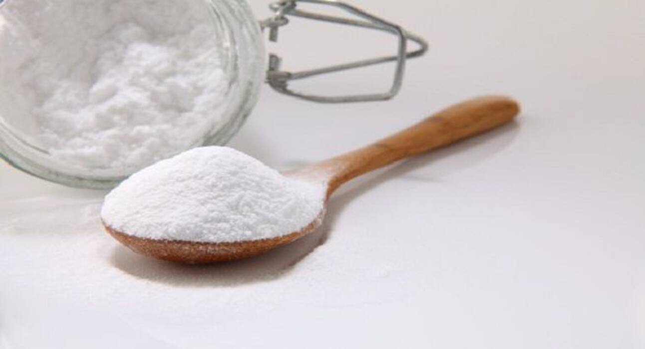 Stop hiding your cracked heels? Try these 5 home remedies to soften your feet