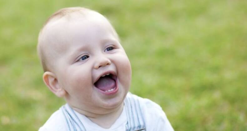 Oral Care Tips for Kids: बच्चों को होता है दांतों में कैविटीज़ होने का खतरा ज़्यादा, छोटी उम्र में उनके दांतों का रखें ख्याल इन 5 ओरल केयर टिप्स के साथ