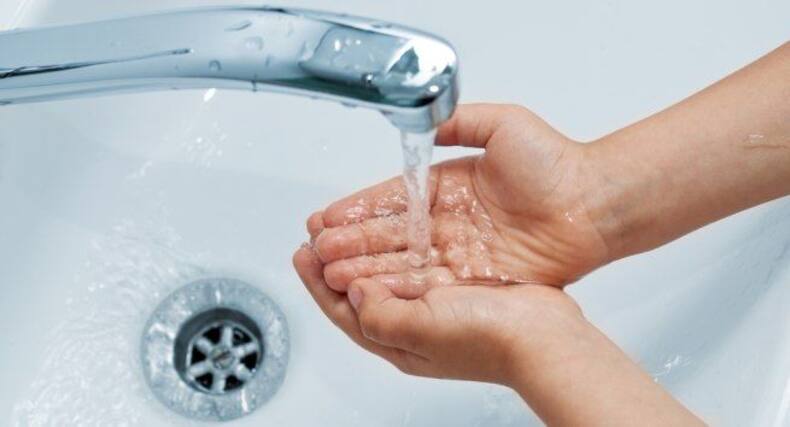 Best Indian Hygiene Habits: कोरोना वायरस से बचने के लिए फिर से अपनाएं भारतीय परम्पराएं,  ये हैं आदतें जो कम करती हैं इंफेक्शन और वायरस का रिस्क