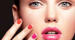 ग्लोइंग स्किन के लिए लगाएं चावल का फेस पैक।