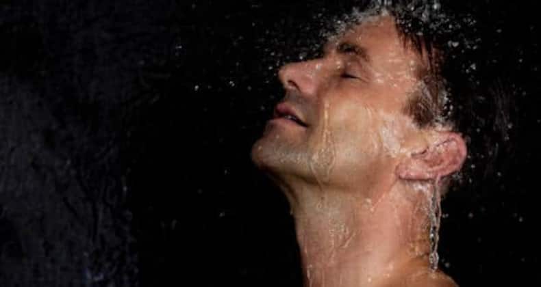 Best Indian Hygiene Habits: कोरोना वायरस से बचने के लिए फिर से अपनाएं भारतीय परम्पराएं,  ये हैं आदतें जो कम करती हैं इंफेक्शन और वायरस का रिस्क