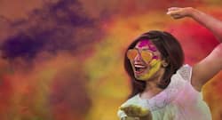 होली 2020: शहनाज़ हुसैन ब्यूटी टिप्स।