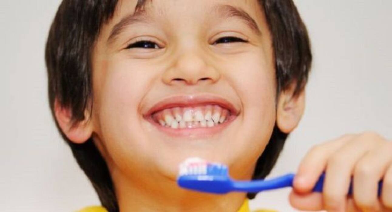 6 bad habits that could be damage your child’s teeth