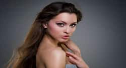 घर पर फेशियल करने के लिए टिप्स ।