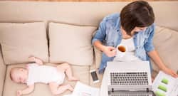 Work From Home Diet in Hindi, वर्क फ्रॉम होम करते हैं, तो इन फूड्स को कहें ना