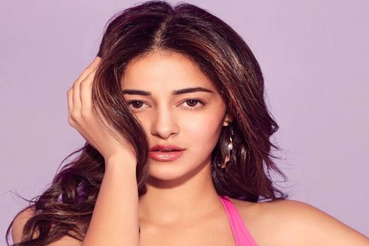Ananya Pandey Treats Her Skin With Her Mother S Secret Face Mask Recipe Recently, on the occasion of chunky pandey's birthday, this diva shared a throwback. ananya pandey treats her skin with her