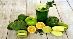 Green Detox Juice Benefits in Hindi, कंगना रनौत पी रही हैं ग्रीन डिटॉक्स जूस, ग्रीन डिटॉक्स जूस के फायदे