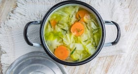 Cabbage Soup Diet in Hindi, पत्ता गोभी सूप पीने के फायदे, कैबेज सूप डायट फॉर वेट लॉस