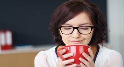 Reduce Belly Fat with Coffee, कॉफी पीने से महिलाओं का वजन होता है कम