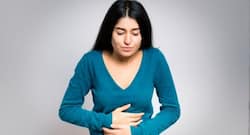 Symptoms of Acidity : पेट में गैस की समस्या को ना करें इग्नोर, जानें इसके लक्षण