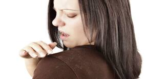 Dandruff Home Remedies in Hindi, डैंड्रफ की समस्या को दूर करने के घरेलू उपाय