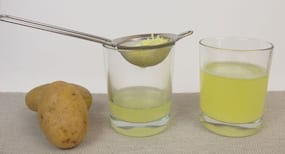 Benefits of Potatoes For Skin in Hindi, चेहरे पर आलू लगाने के फायदे, स्किन पर आलू के जूस के लाभ