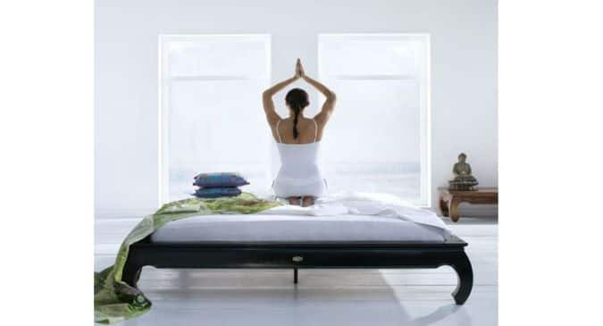 5 effective yoga asanas that you can perform on your bed ...