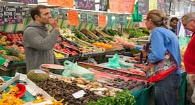 Safe Shopping During Coronavirus: कोरोना काल में शॉपिंग करने के लिए टिप्स ।