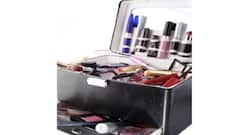 5 beauty products you shouldn't be sharing with anyone ever