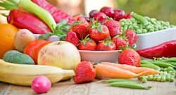 सात्विक भोजन खाने से बढ़ती है इम्युनिटी, पेट के रोग भी होते हैं दूर ।