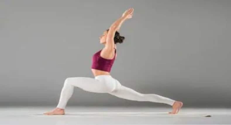 Yoga for Joints: जोड़ों और घुटनों के दर्द से तुरंत राहत दिलाए ये 4 योगासन