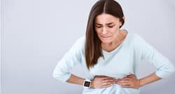 पेट फूलने की समस्या के घरेलू उपाय, ब्लोटिंग कम करने के घरेलू नुस्खे।