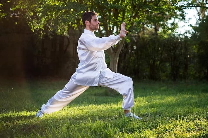 Fight COVID-19 stress gracefully with tai chi 'meditation in motion ...