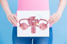 Homeopathy Treatment For PCOS: होम्योपैथी दवाओं से ठीक हो सकती है PCOS की समस्या, समय पर उपचार न मिलने से हो सकती है शुगर-बीपी की समस्या