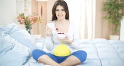 प्रेगनेंसी के लक्षण,  प्रेगनेंसी क्रेविंग कंट्रोल करने के उपाय ।