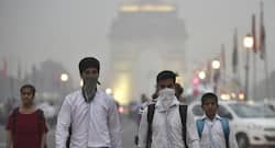 वायु  प्रदूषण से दिल्ली-एनसीआर में बढ़ी सांस संबंधी बीमारी के मरीजों की तादाद ।