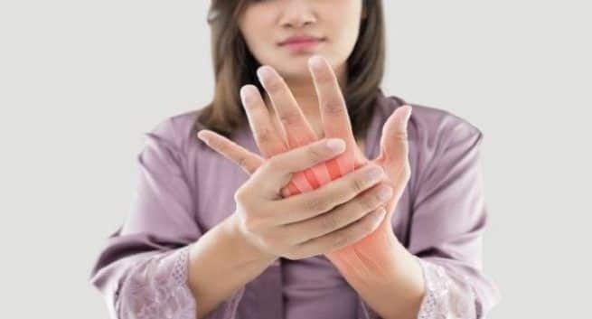 muscle pain, joint pain, winter problems, body ache in winters, home remedies for body ache, joint stiffness in winters