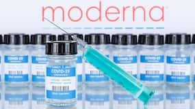 Moderna gets emergency use authorisation for its COVID-19 vaccine in US Moderna gets emergency use authorisation for its COVID-19 vaccine in US