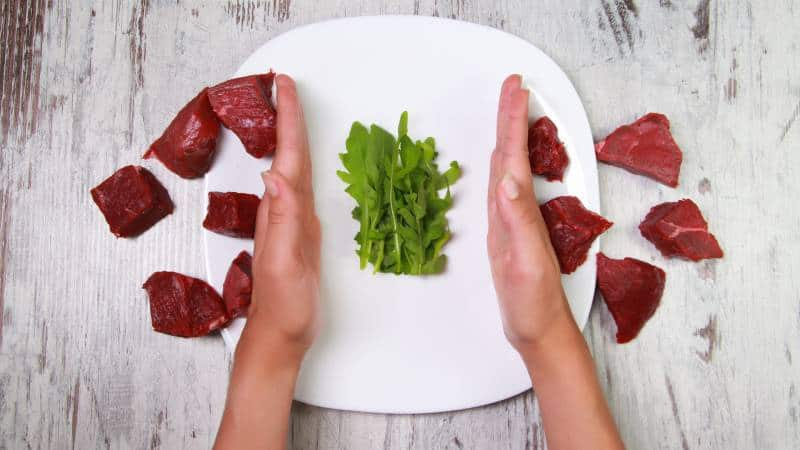 Replacing red meat with plant foods ‘can reduce the risk of coronary heart disease’