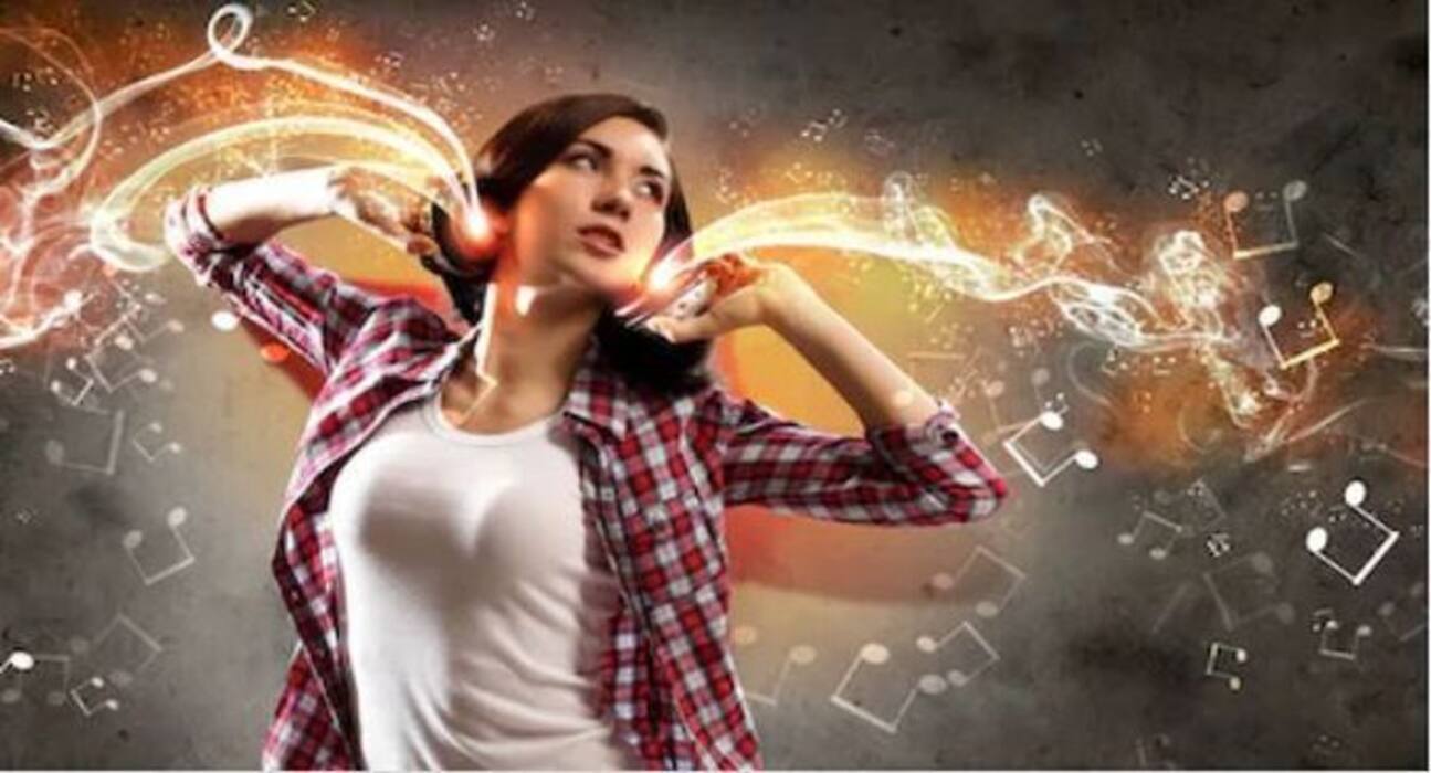Ear Care Tips: क्या सर्दियों में आपको कम सुनाई देता है? कानों की सही देखभाल के लिए फॉलो करें ये 5 टिप्स, समस्या होगी कम