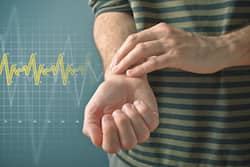 Huge spike in resting heart rate is a more sensitive indicator of Covid-19: Study