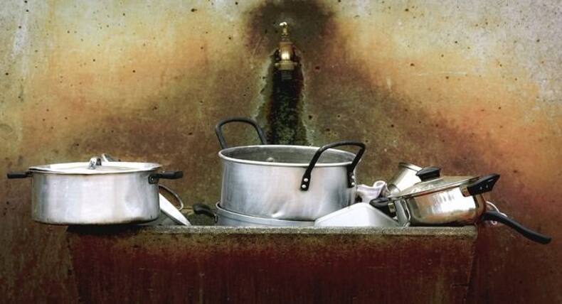 Benefits Of Using Iron Kadai: लोहे की कढ़ाई में खाना पकाने से एनीमिया और पेट के रोगों से मिलता है छुटकारा, जानिए अन्‍य फायदे