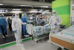 'Airborne transmission of COVID-19 virus possible in hospitals, closed rooms'