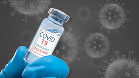 Corona Vaccine Guidelines: कोविशिल्‍ड से कोवैक्‍सीन और मॉर्डना तक, जानिए सभी वैक्‍सीन की कितनी और रजिस्ट्रेशन का तरीका