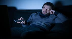 Sedentary Lifestyle: ज्‍यादा समय तक बिस्‍तर पर पड़े रहना और एक्‍सरसाइज न करने से हो सकते हैं कई जानलेवा रोग, जानिए बचाव