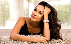 Lisa Haydon pregnant with third child: Know what you should keep in mind during your third pregnancy